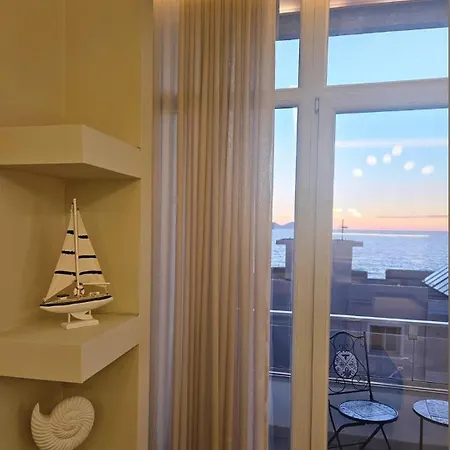 Blue Coast-vlora Luxury דירה Vlorë